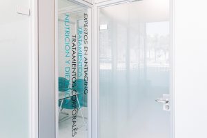 Interior clínica- Clínica Aguilar Rosell Torremolinos